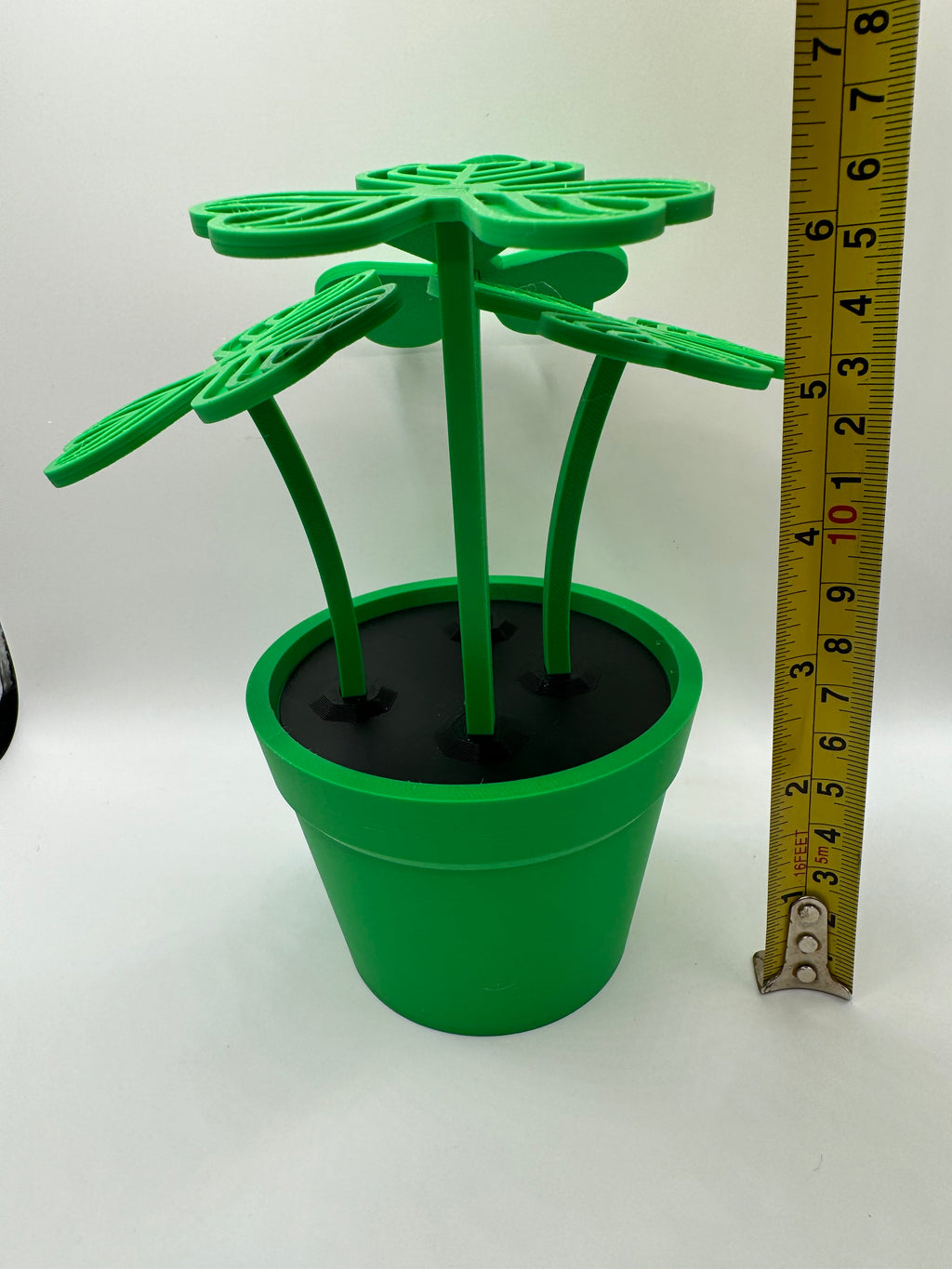 shamrock planter size